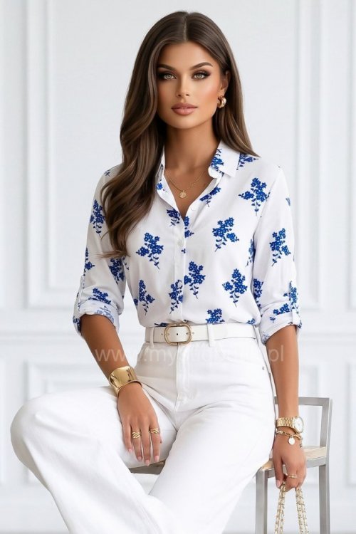 Koszula damska z wiskozy w niebieskie kwiaty ANGIE - biała